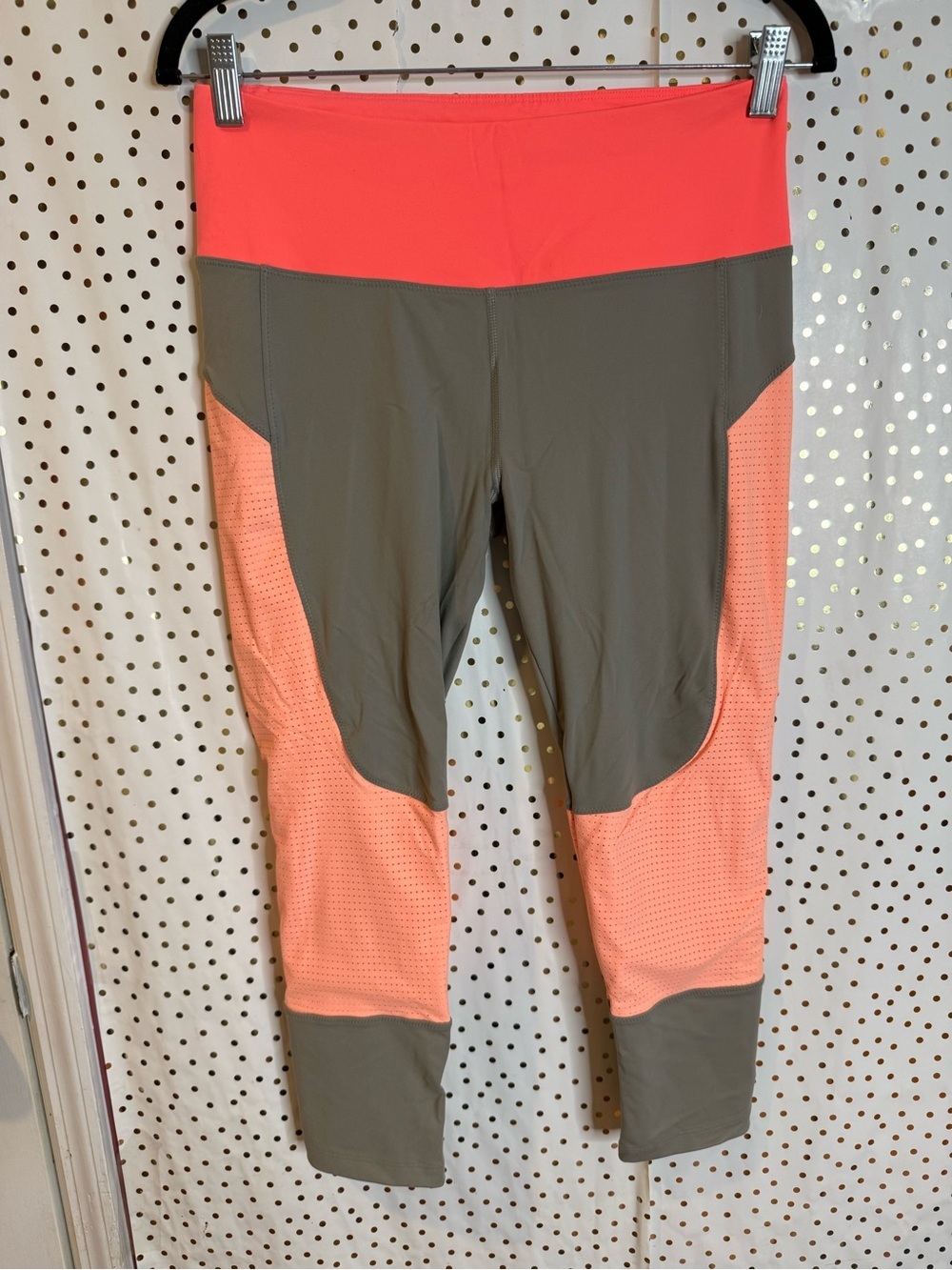 Victoria's Secret Coral & Olive Colorblock Capris